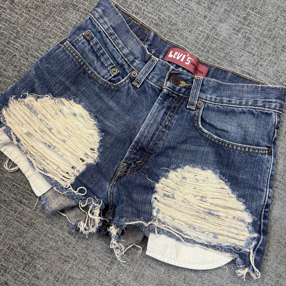 Levis 569 Loose Straight Denim Cut Off Shorts Womens Sz 27 Blue Frayed Grunge